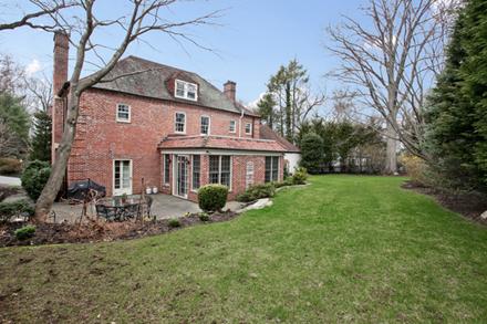 9 South Drive