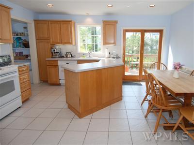 8 Locust Ridge Road
