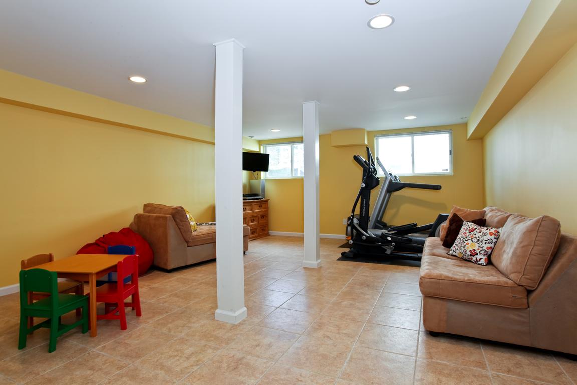 39 Ellsworth Rd