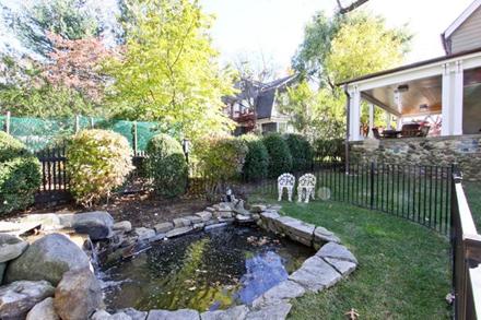 8 Bayard St.