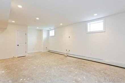 20 Maple Hill Dr
