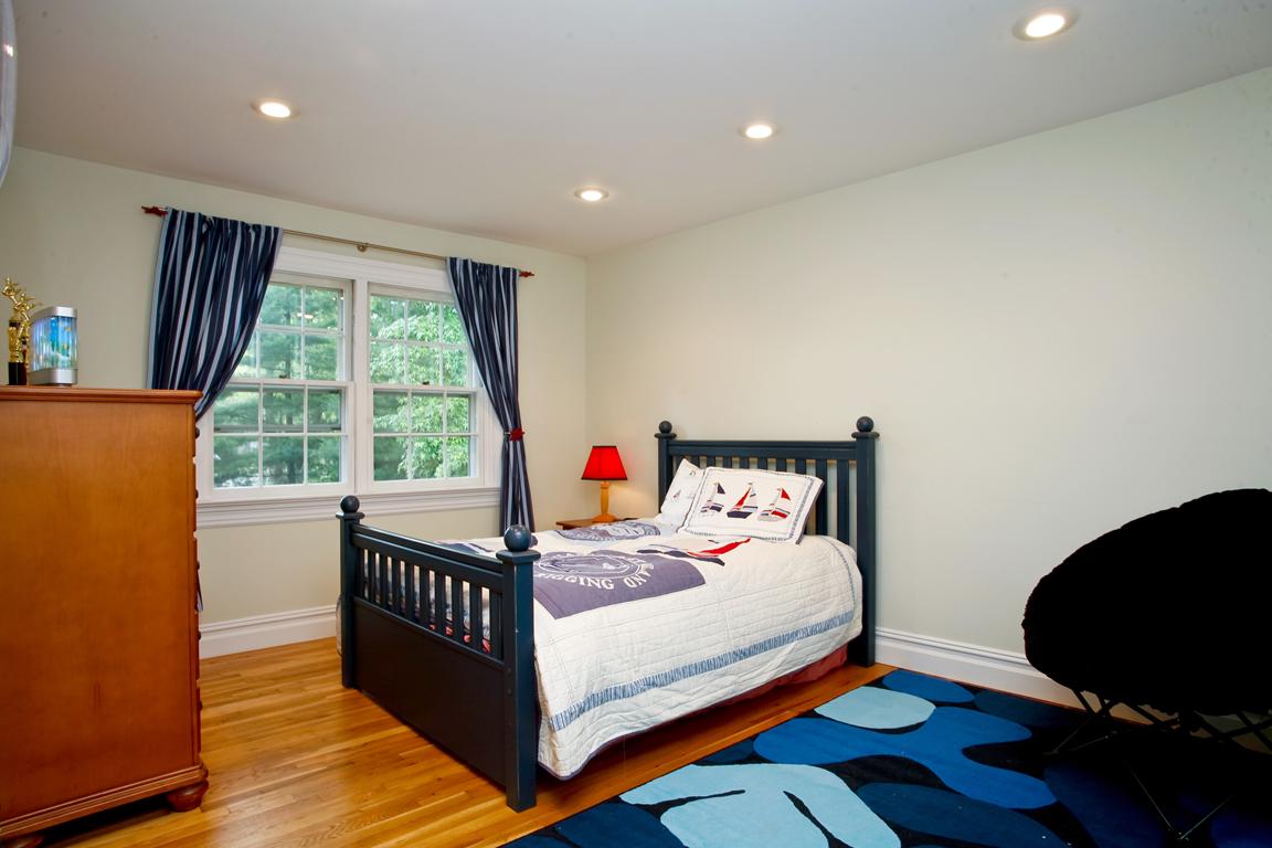 27 Barlow Ln