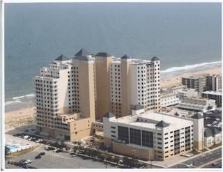 208 Gateway Grand