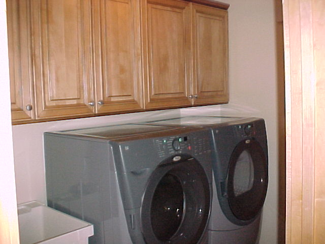 401 Carly E Condominium