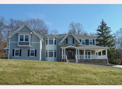 35 STONEWALL DR