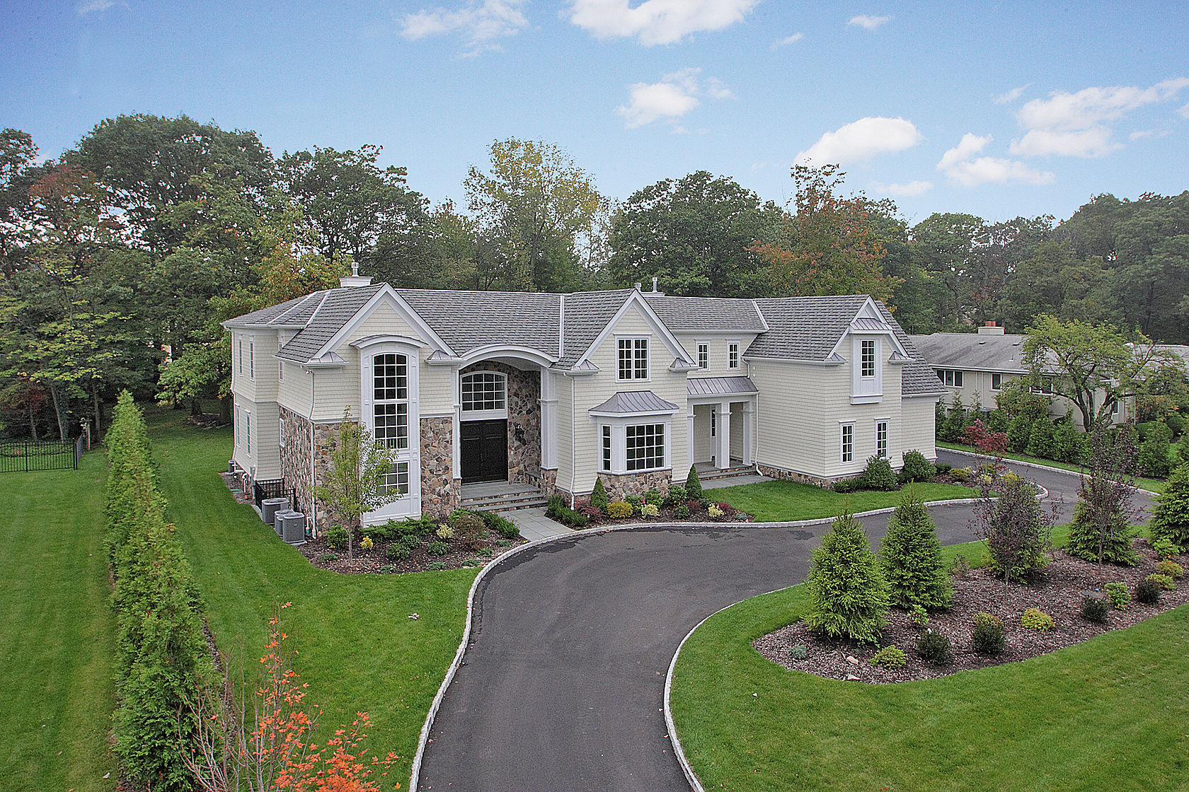 124 Essex Drive