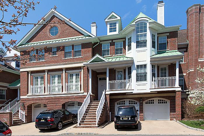 603 Heights Lane