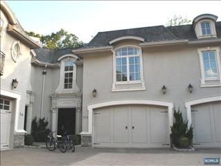 713 Bellaire Road