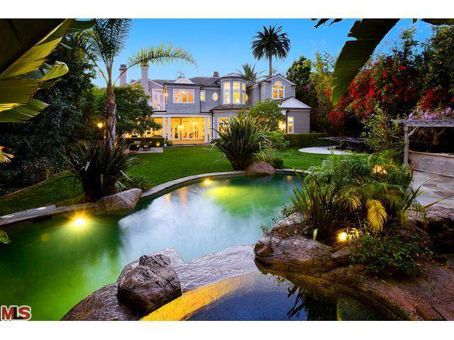 312 South Burlingame