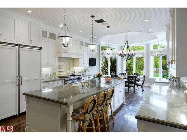 312 South Burlingame