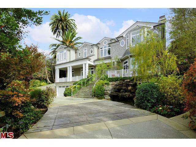 312 South Burlingame