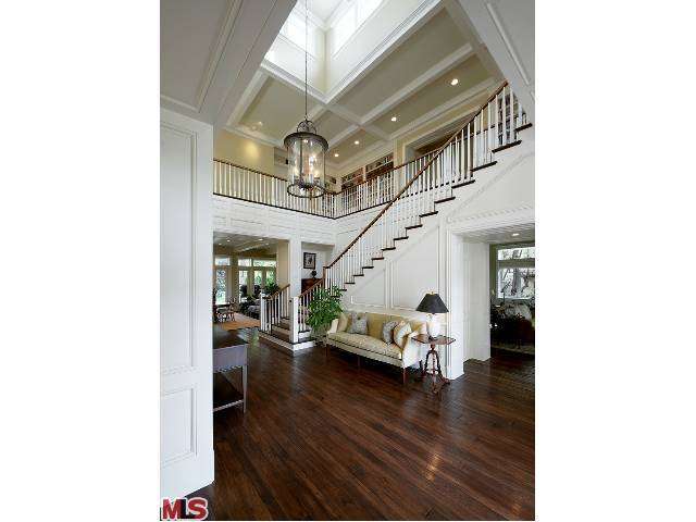 312 South Burlingame