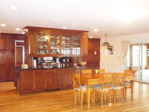 165 Dolphin Drive