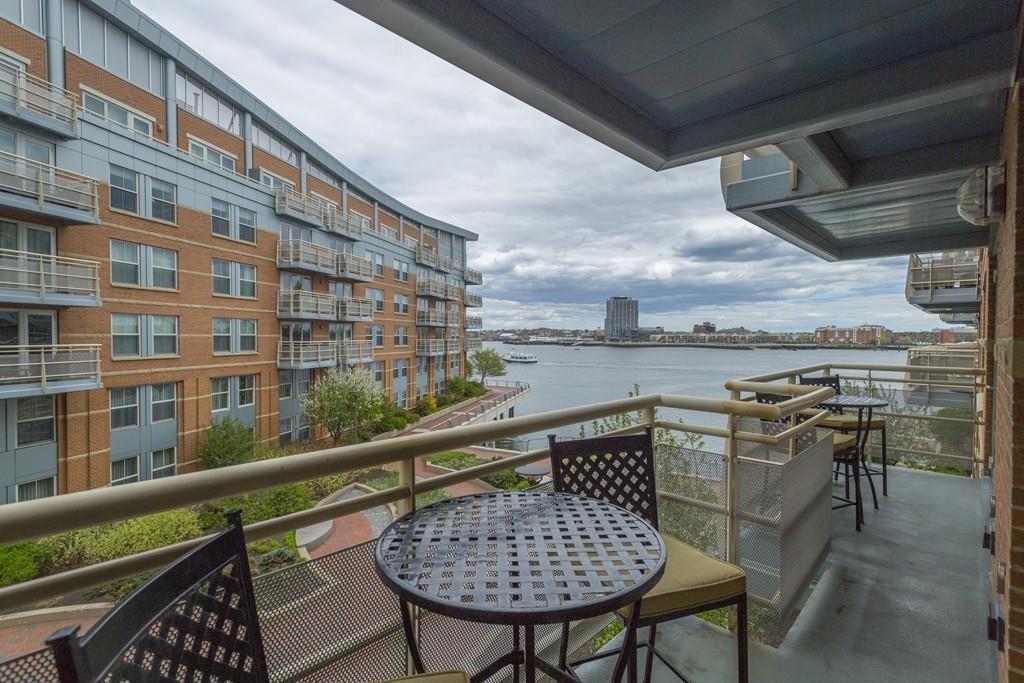 4 Battery Wharf 4304
