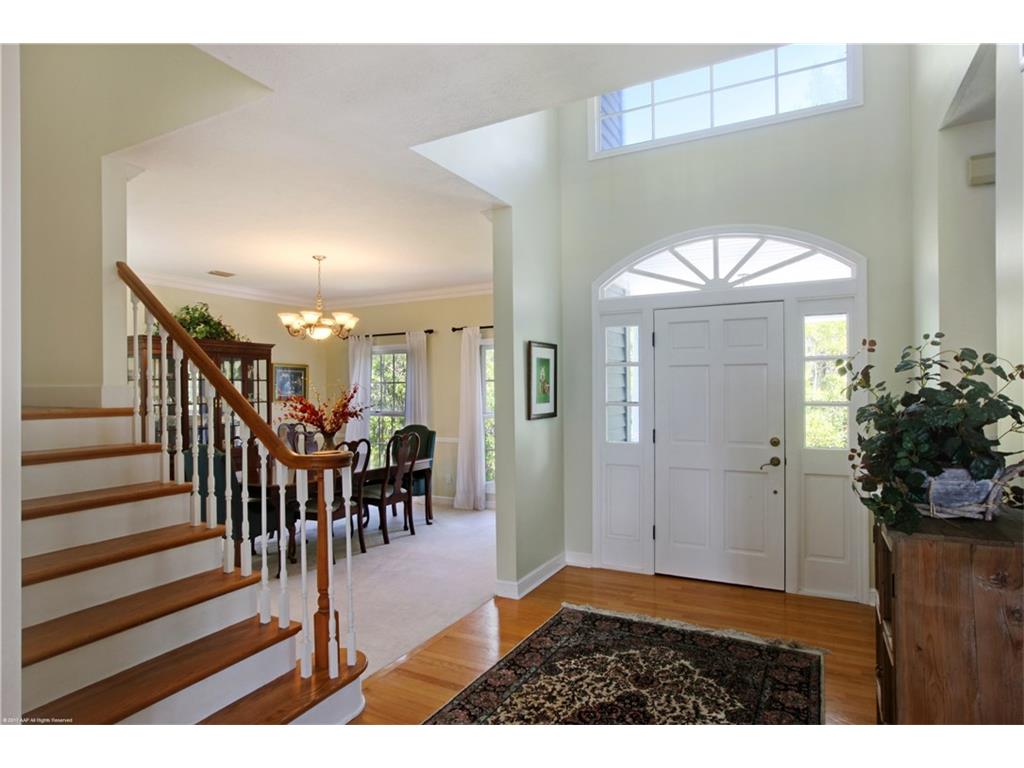 1270 SE MACARTHUR