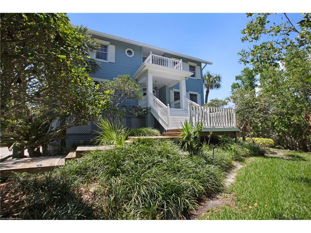 1270 SE MACARTHUR