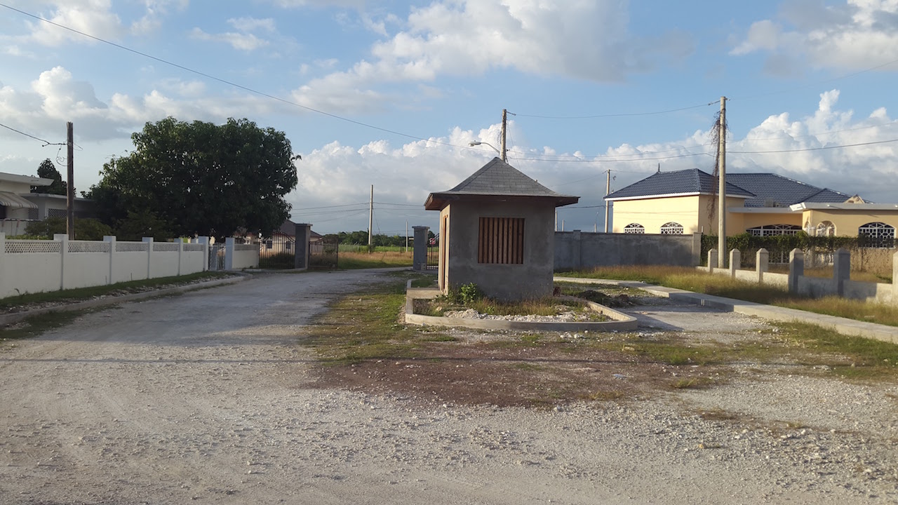 Emmaville 77