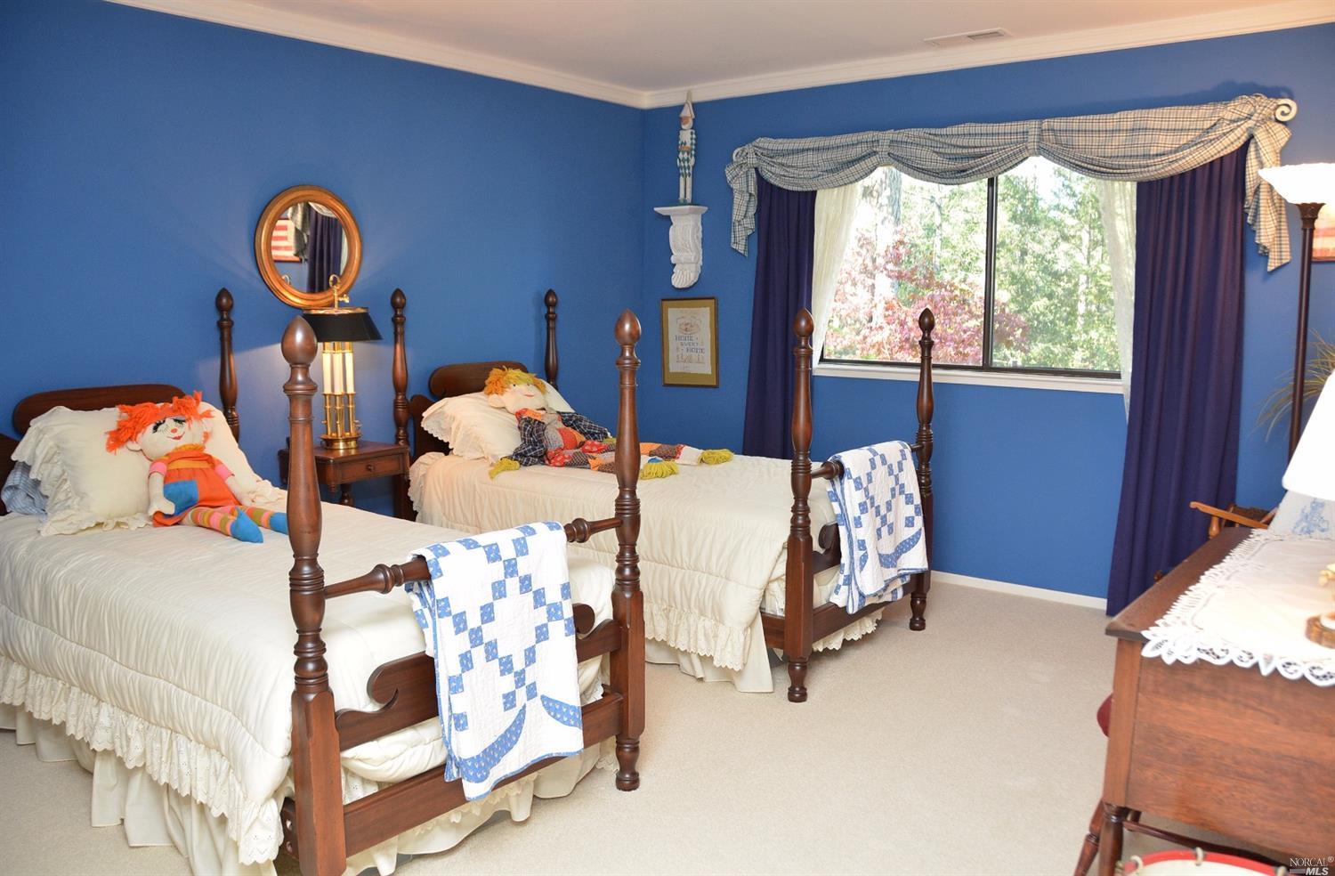1350 White Oak Drive