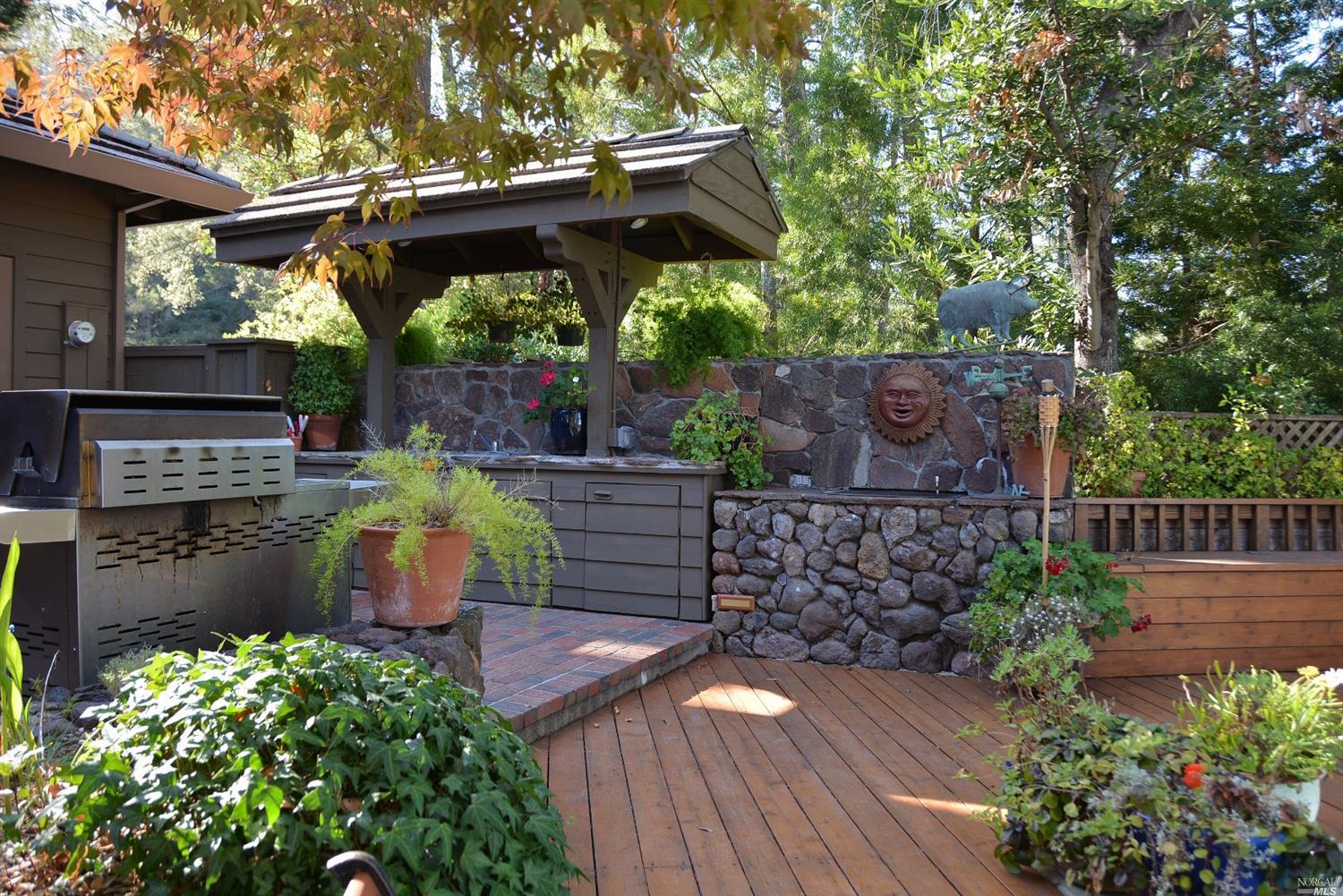 1350 White Oak Drive