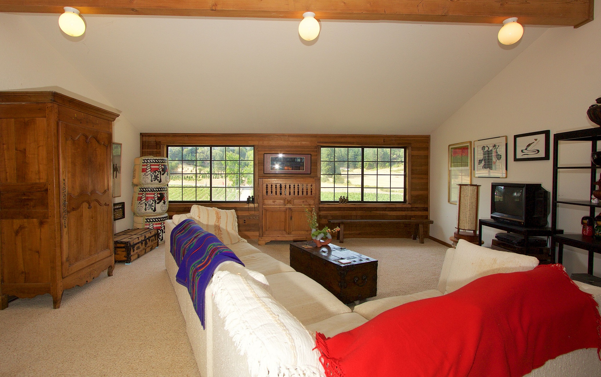 Estate Vineyard and Tasting Room