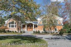 40 Black Point Horseshoe