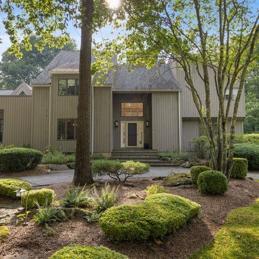 70  Quarry Lane