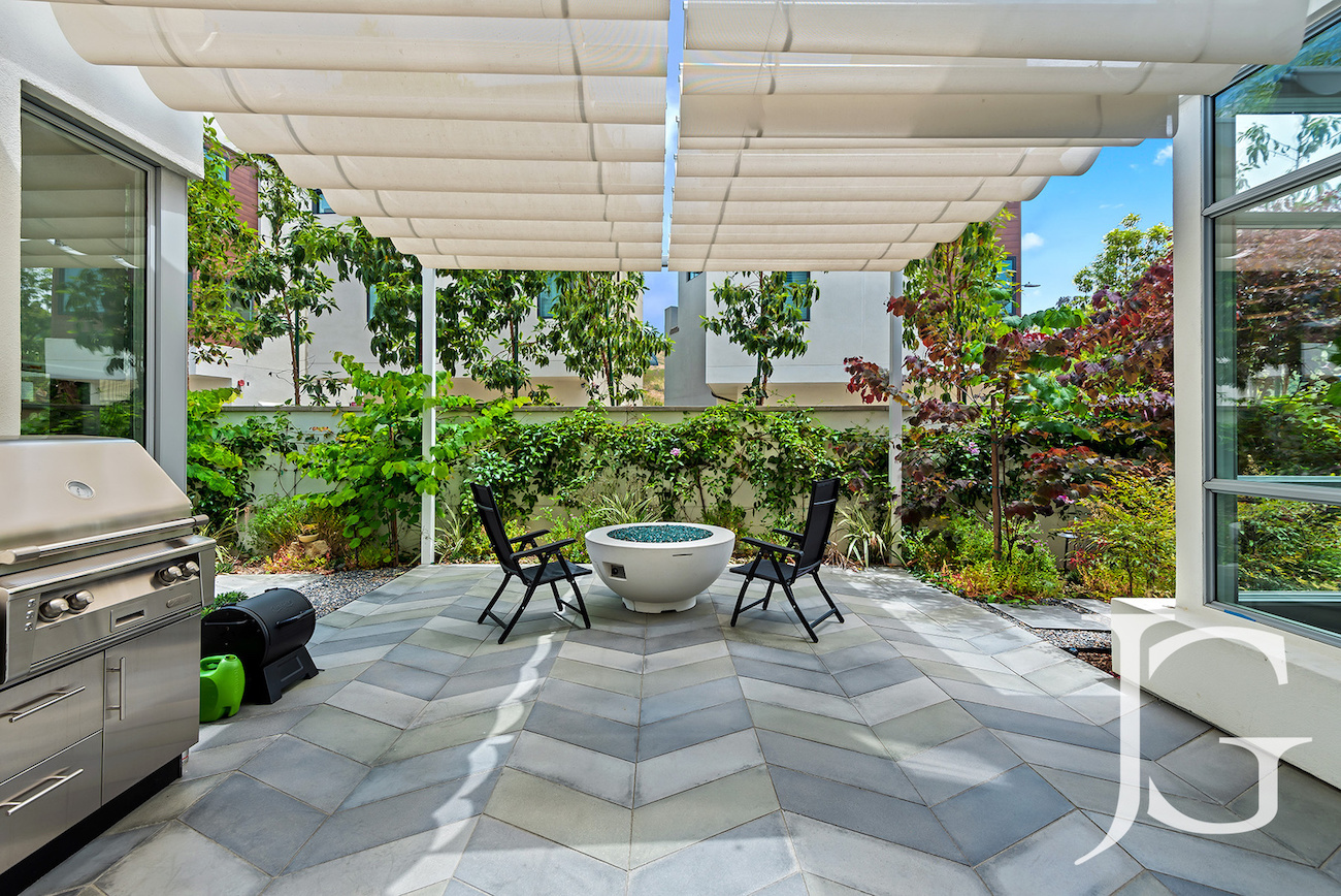 5924 Village Drive