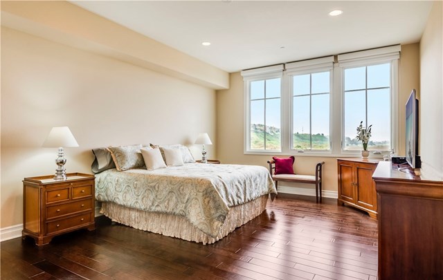 6241 Crescent Park West 305