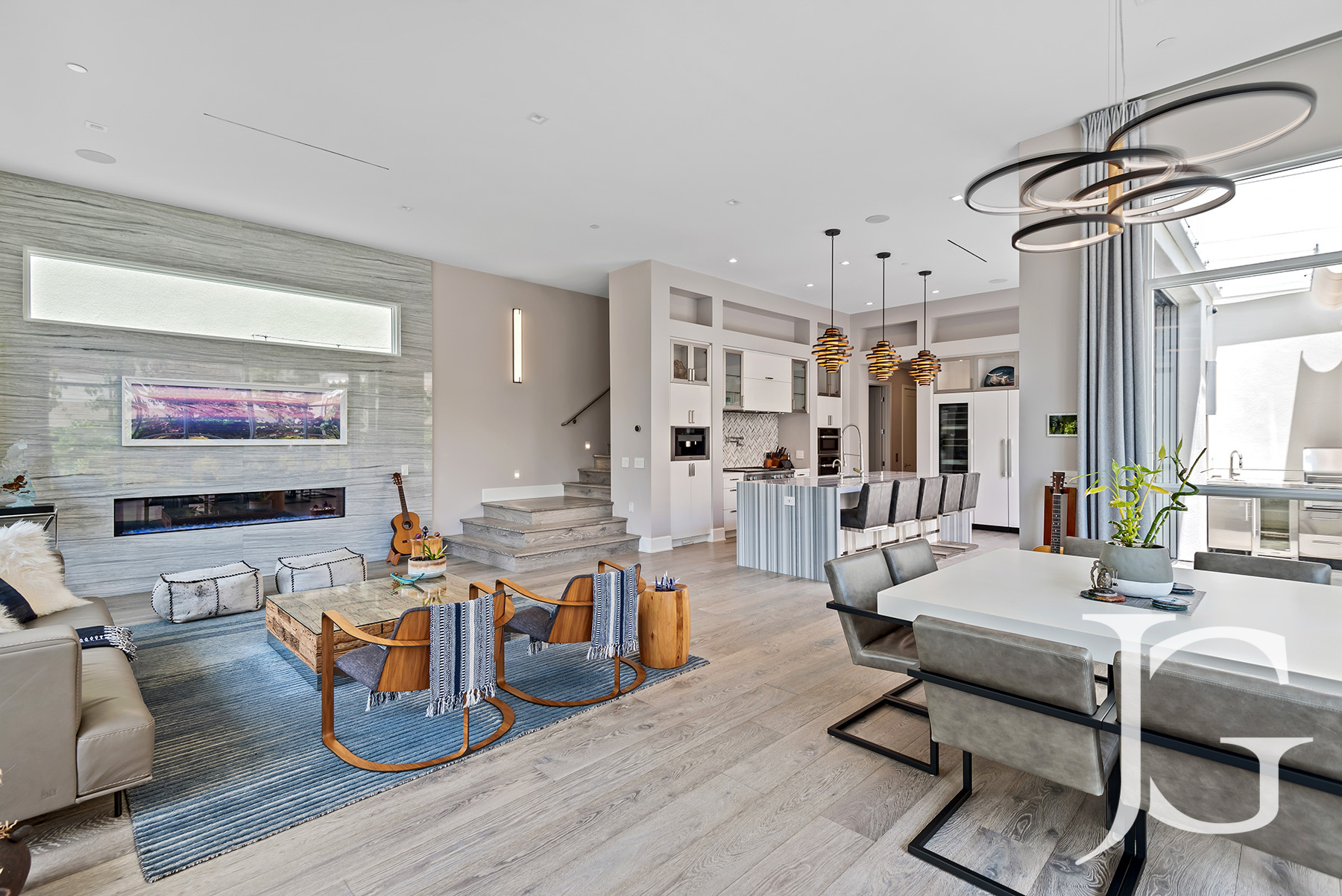 5924 Village Drive