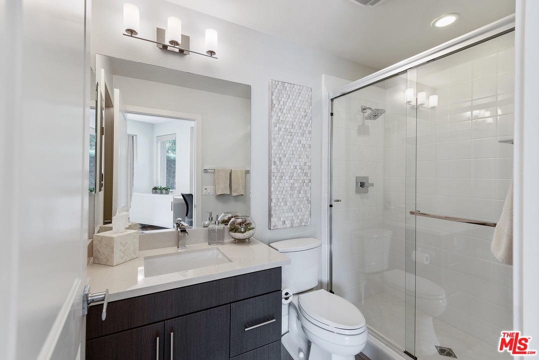 12856 S Seaglass Circle
