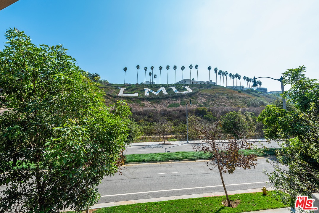 12856 S Seaglass Circle