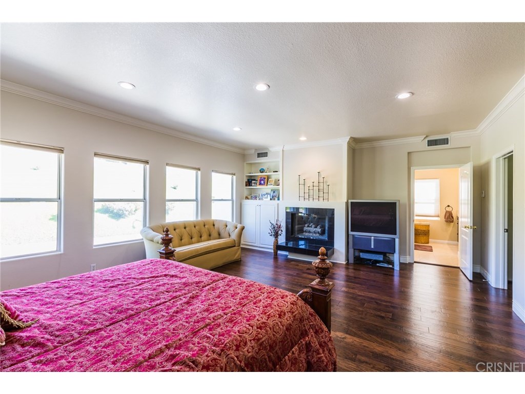 7365 Westcliff Drive