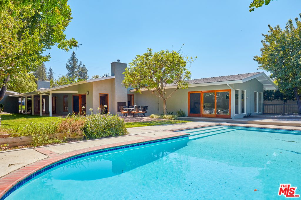19243 Santa Rita Street
