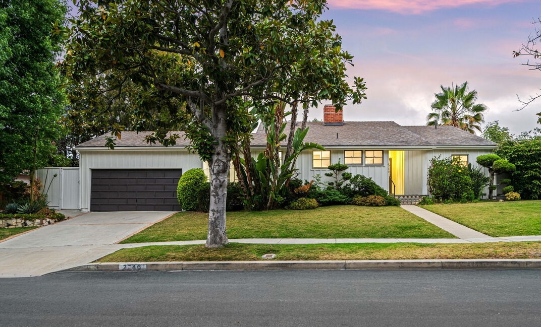 2746 Dunleer Place
