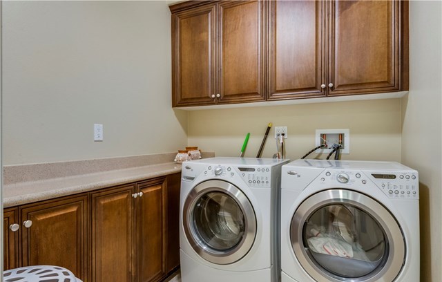 6241 Crescent Park West 305