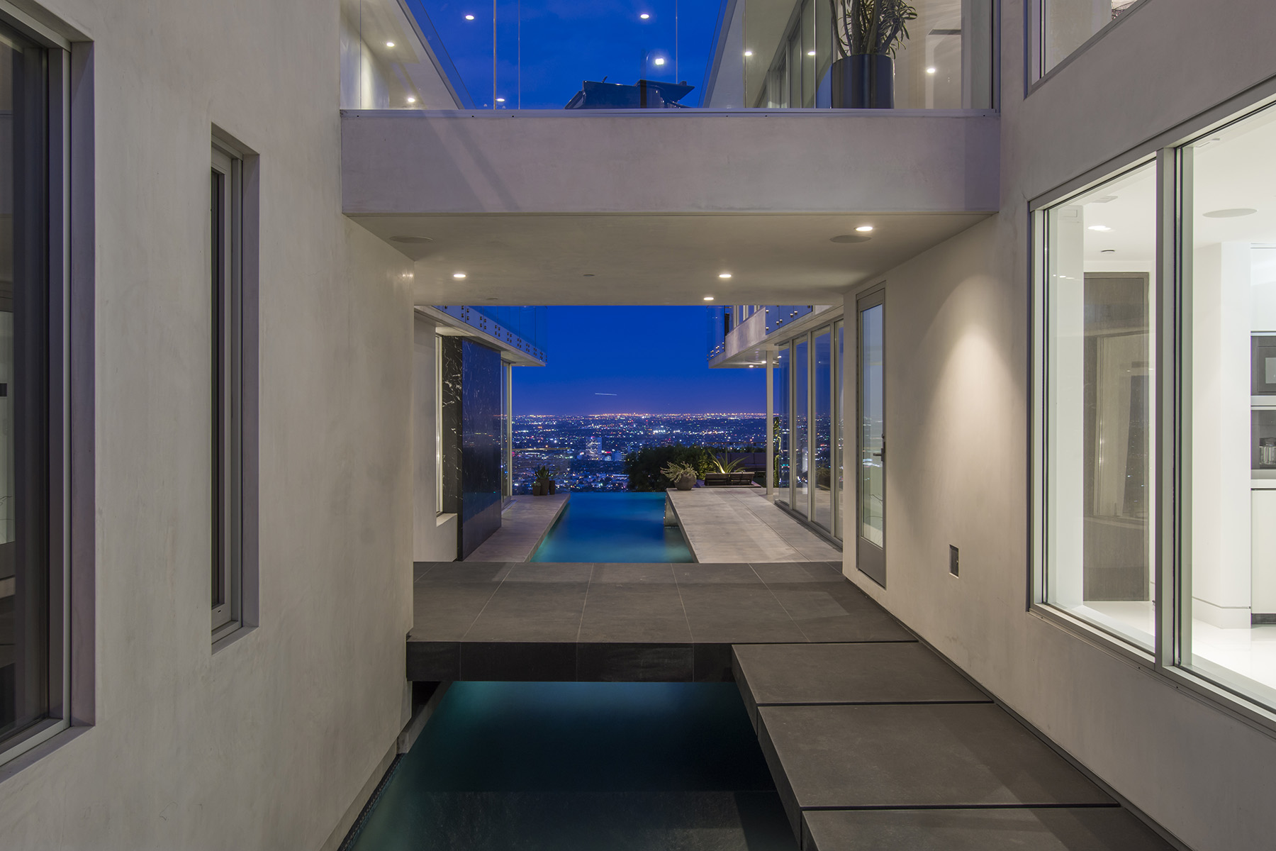 1474 Blue Jay Way