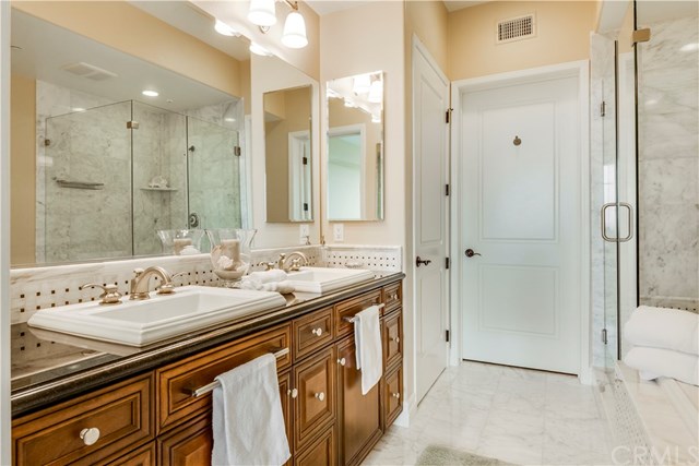6241 Crescent Park West 305