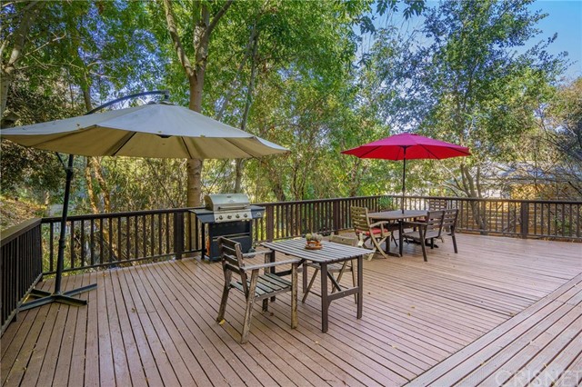 11437 Decente Drive