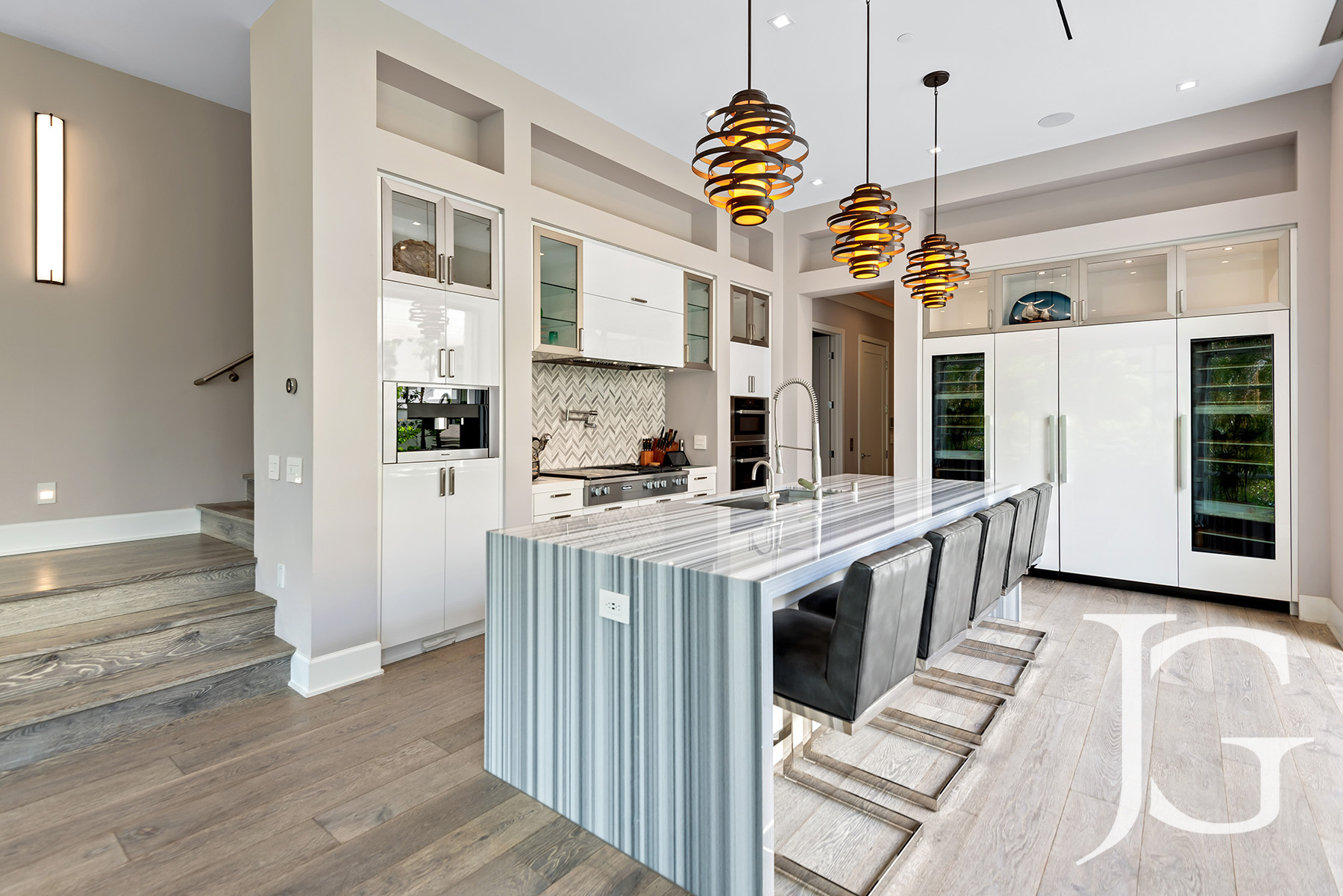 5924 Village Drive