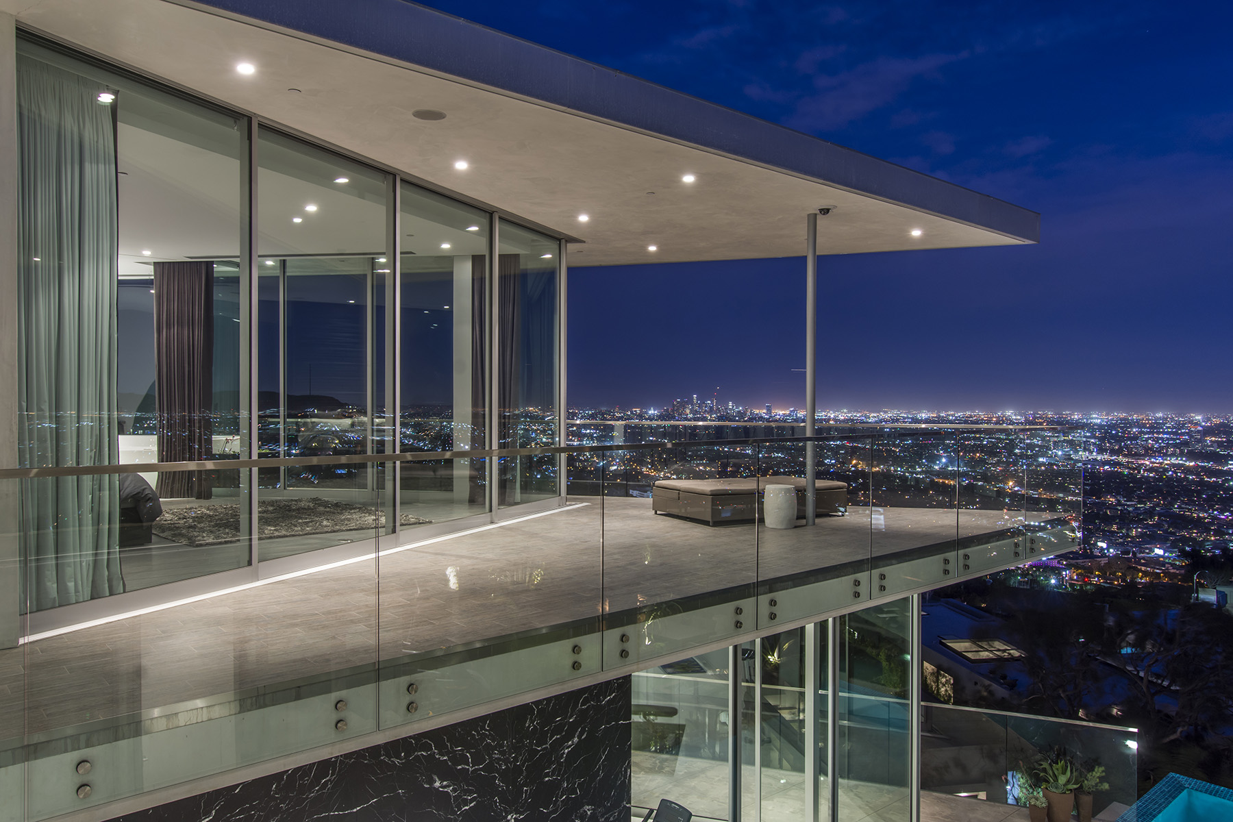 1474 Blue Jay Way