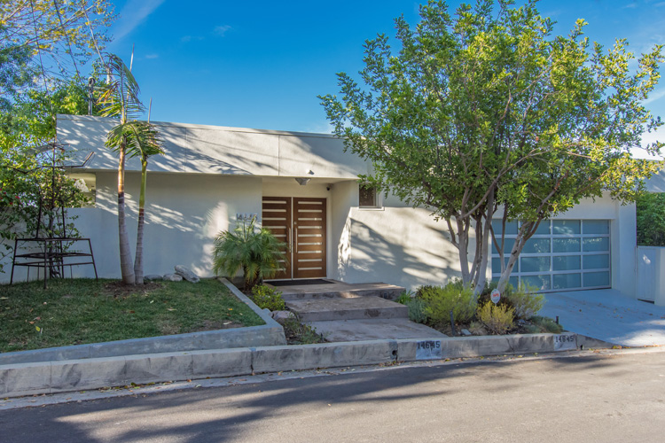 14645 Round Valley Drive