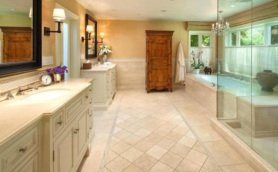 1753 Glen Oaks Drive