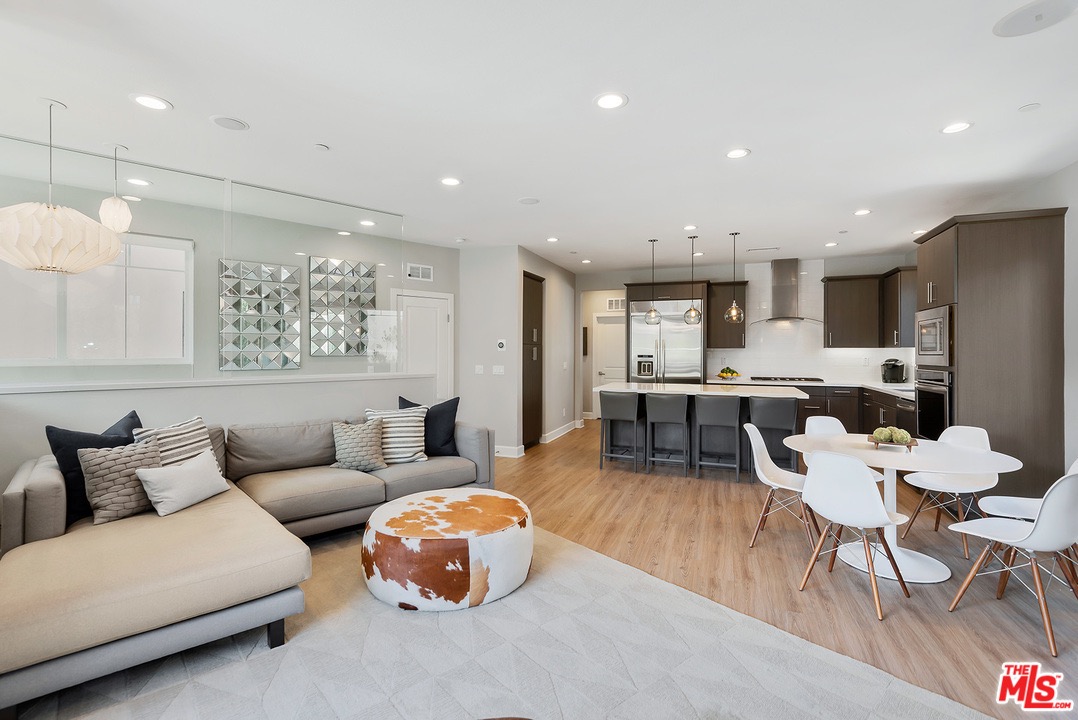12856 S Seaglass Circle