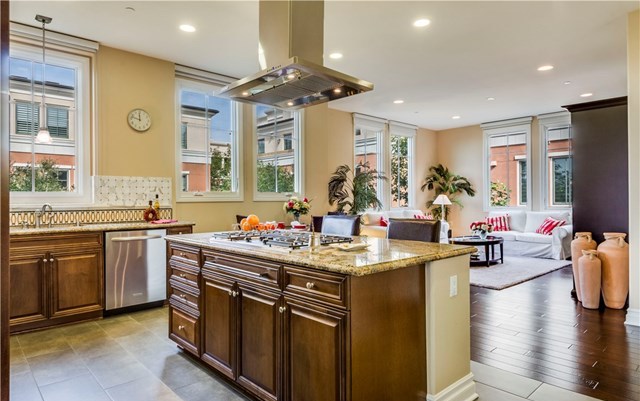 6241 Crescent Park West 305