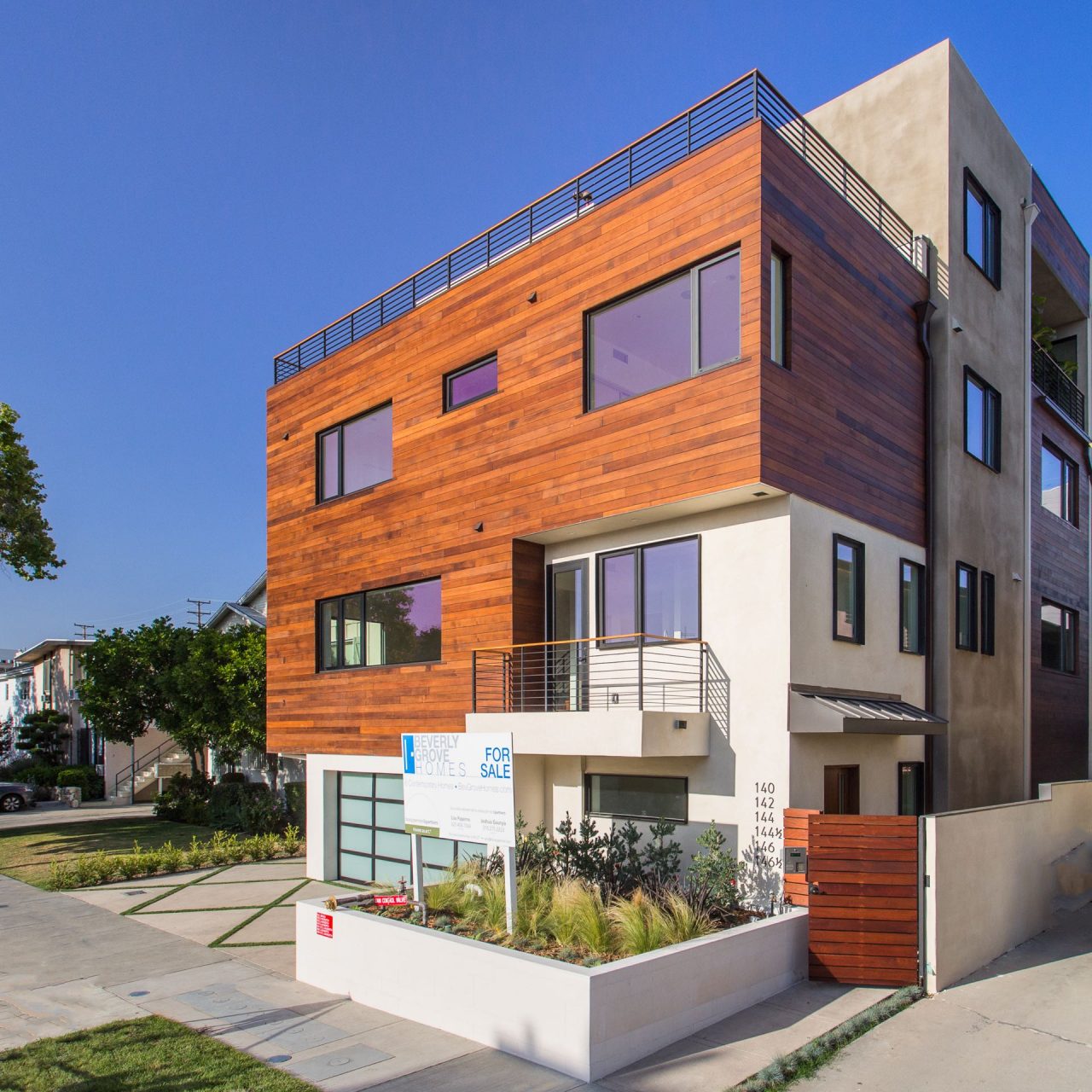 146.5 S Hayworth Avenue