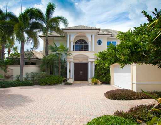 6938 SE HARBOR CIR