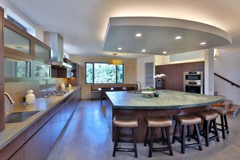 6648 Zumirez Drive