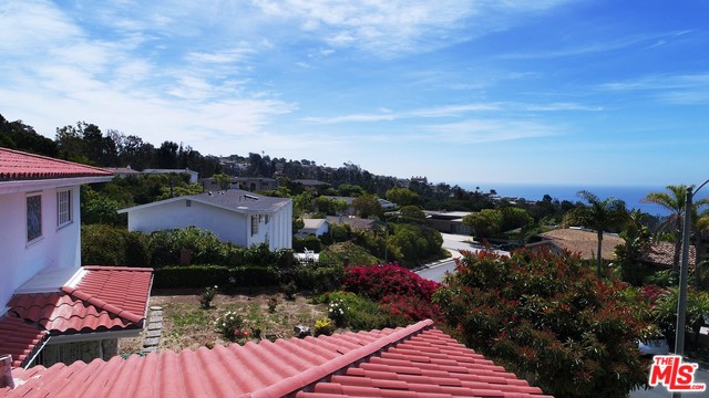 18025 Sandy Cape Dr