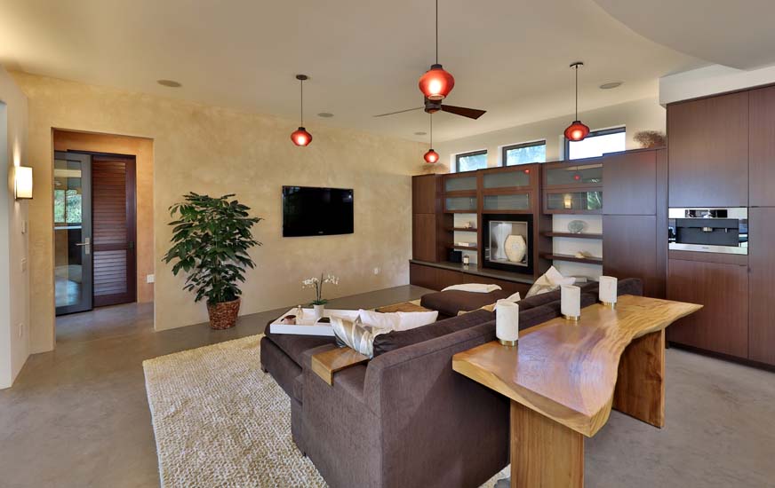 6648 Zumirez Drive