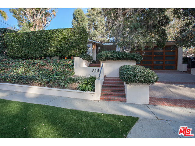 814 Bienveneda Ave